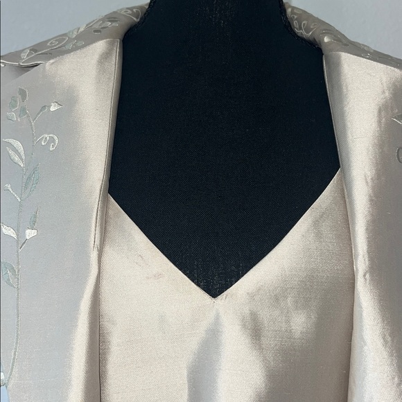 Gilad Set Embroidered Silk Button Front Jacket W/ Matching VNeck Dress Champagne - Picture 8 of 13